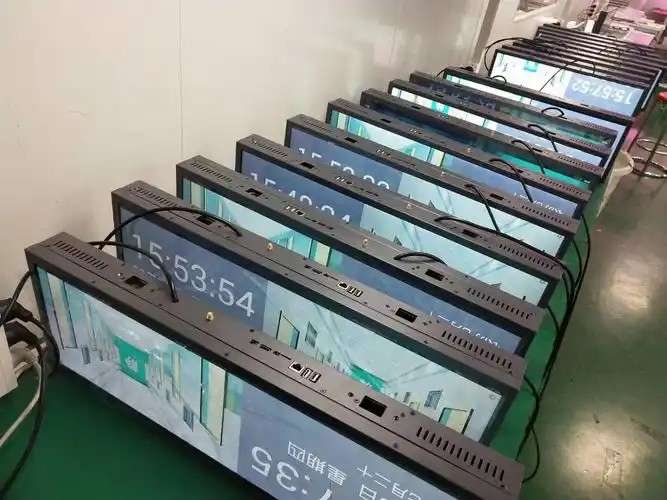 Mounting Methods for Outdoor Stretched LCD Displays: Choosing Between Wall Mount, Pole Mount, and Suspended Hanging - Figure 3
