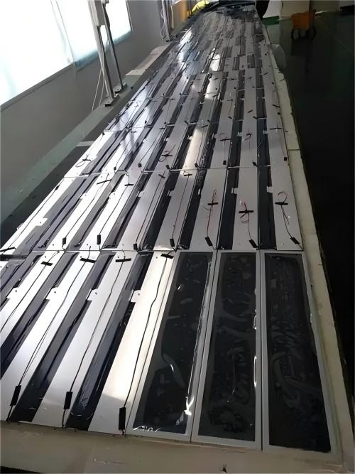 Rainy Season Moisture Protection Guide: Maintenance Secrets for HD Stretched LCD Displays - Figure 1
